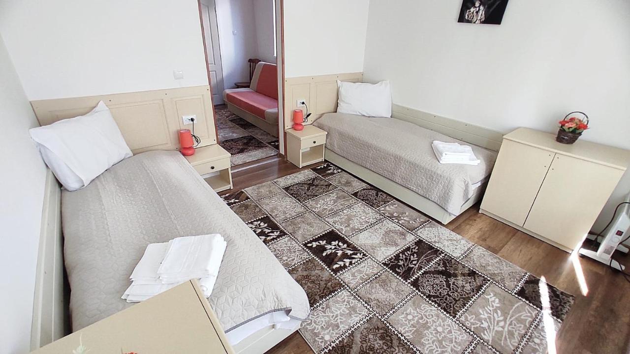 Vila Onix Sacueni Luaran gambar